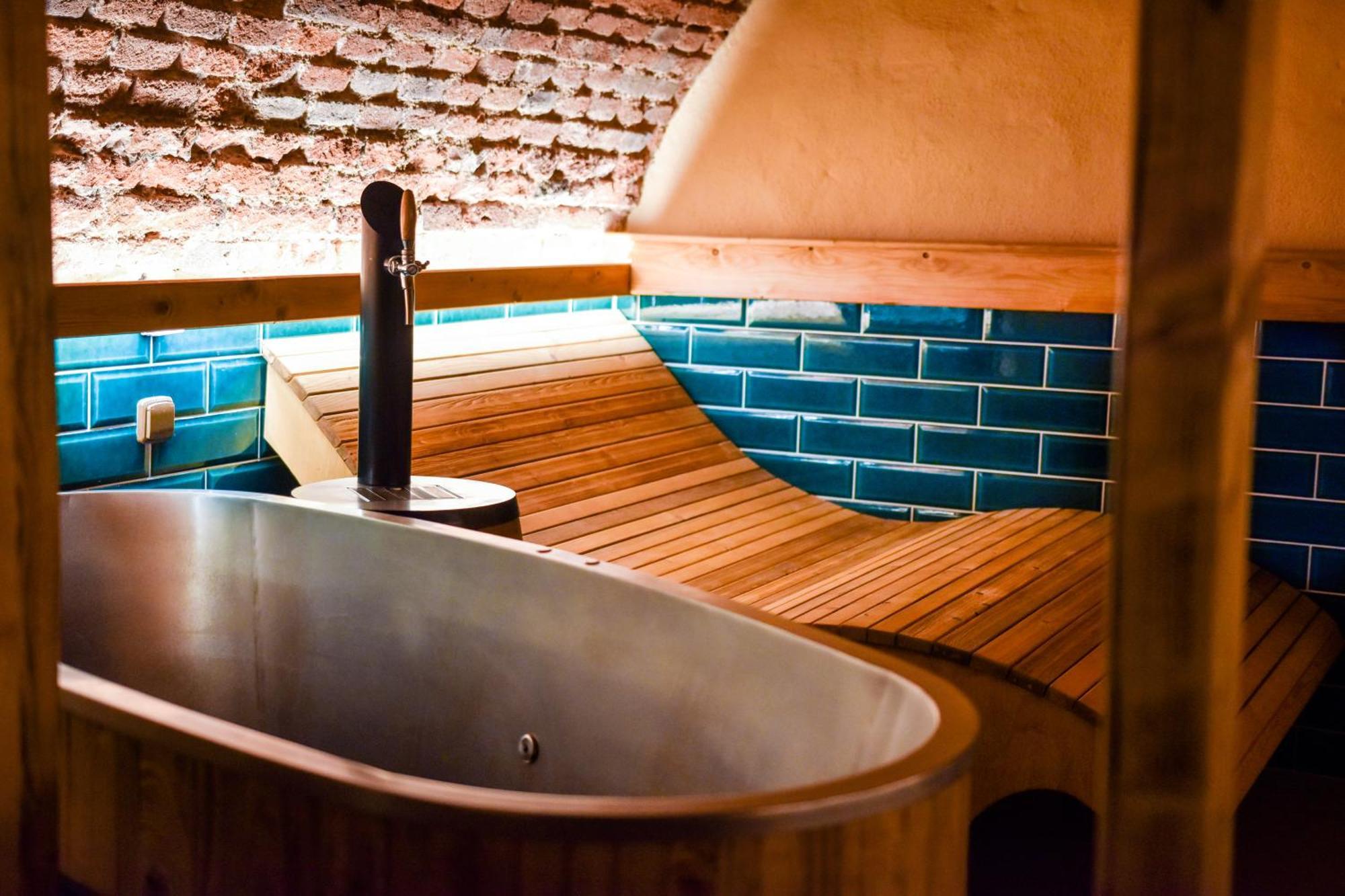 Hotel U Zeleneho Stromu Nepomuk Ngoại thất bức ảnh